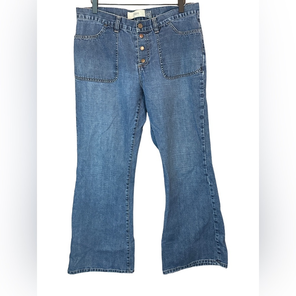 Gap Flare Snap Closure Jeans Women’s Size 14
